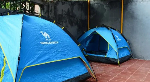 Тент Neighbor 6 Youth Hostel