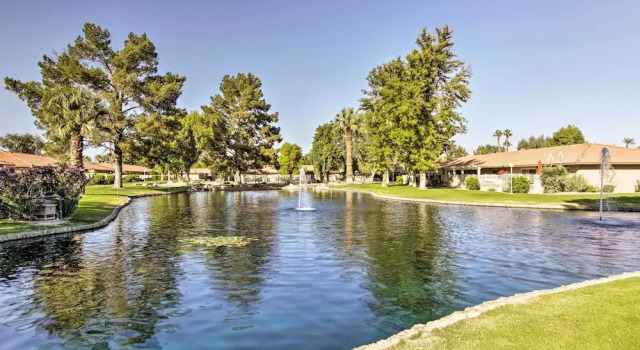 Indio Casita: 2 Mi to Coachella & Stage Coach!