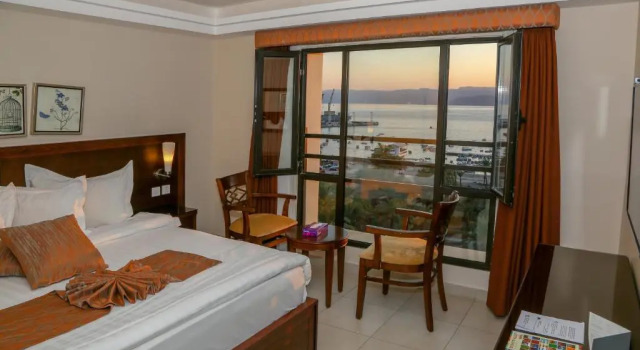 Standard chambre City Tower Hotel