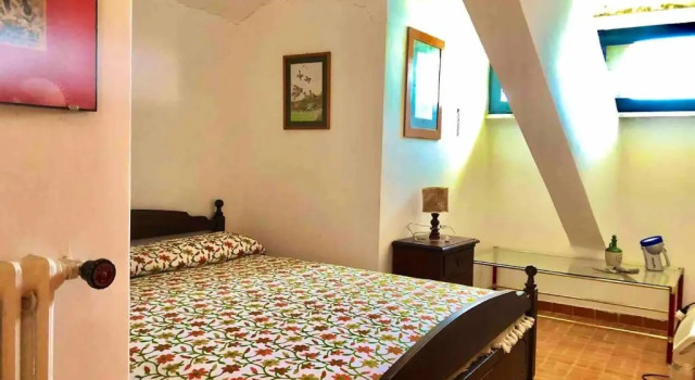 5 bedrooms appartement at Massa Lubrense 20 m away from the beach with sea view furnished terrace and wifi