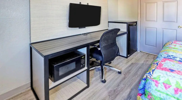 Четырёхместный номер Standard Super 7 Inn Dallas Near Duncanville