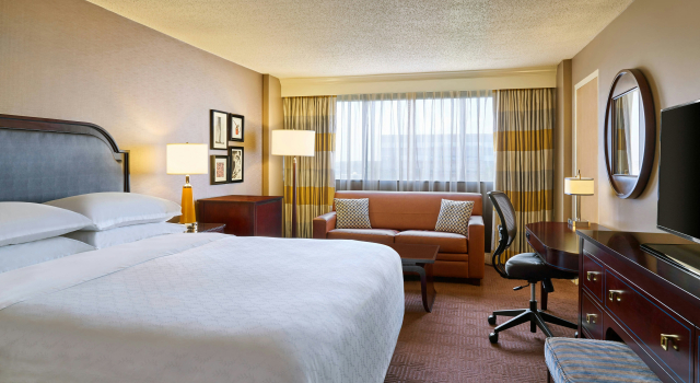 Sheraton North Houston at George Bush Intercontinental, Buchen Sie Hotel Houston Texas Gulf Coast