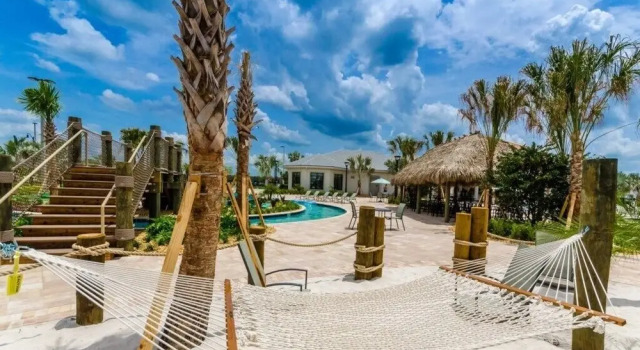Townhome W/splashpool In Storey Lake -1610st 4 Bedroom Townhouse by Redawning, Varaa Lomakoti Kissimmee Kissimmee