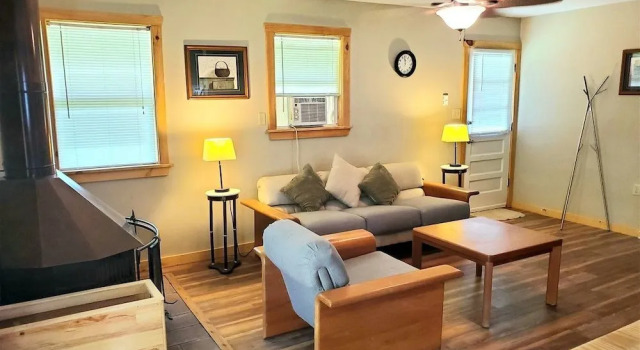 Steel Driver River Cabin, Prenota Hotel Luray 