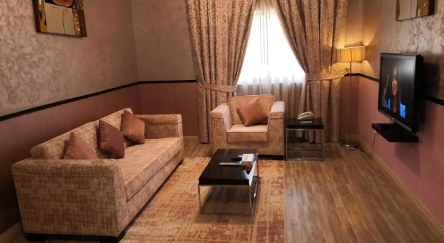 Апартаменты Superior Boulevard City Suites Hotel Apartments