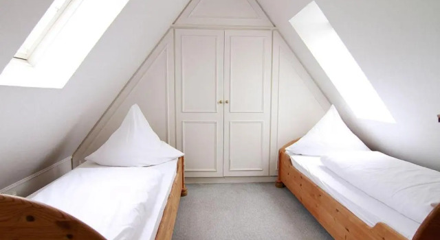 Haus-Meisennest-Wohnung-Adler, Забронировать Отель Отели Вестерланд с парковкой, рядом с Аквапарк "Зюльтер Велле", Парковка