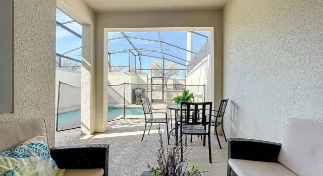 Апартаменты Stunning 4Bd w Pool Storey Lake 5019