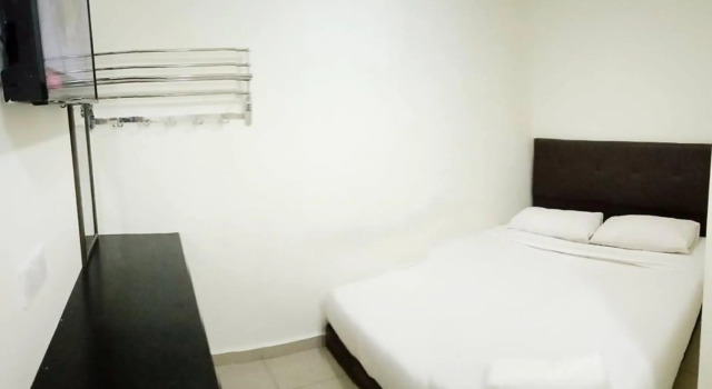 Cattleya Glory Hotel