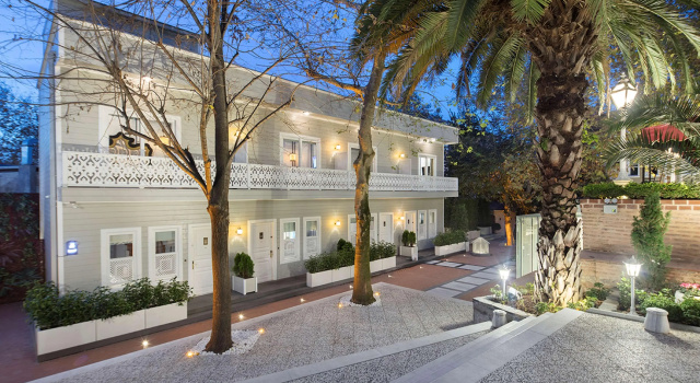 Отель Hagia Sofia Mansions Istanbul, Curio Collection by Hilton