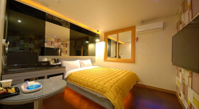 Hyu N Motel