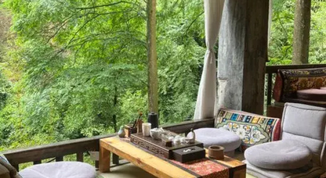 Dujiangyan Qingcheng Back Hill Liaoyuan B&B, Boek Bed and Breakfast Hotels in Chengdu met parkeren, Parkeren