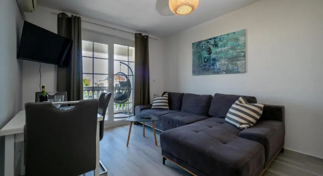 Апартаменты c 1 комнатой с балконом Apartments Domic