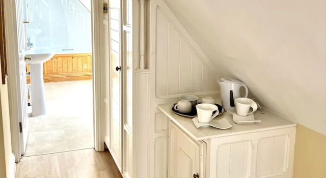 Meadow Rise Guest House, Забронировать Отель Отели в центре Буртон-он-те-Уотер, в центре