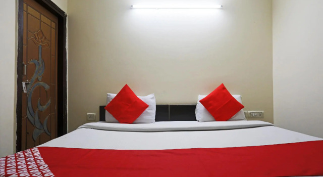 OYO 60528 Hotel Marina Prime