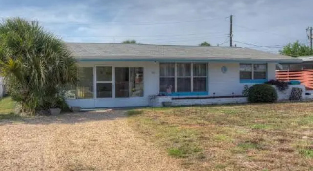 108 Seaway Bungalow, Забронировать Апартаменты/квартира Дейтона-Бич Daytona Beach Area, рядом с Церковь для автомобилей в Дейтона-Биче