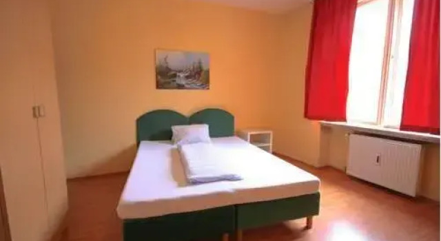 Boardinghouse Südtirolerplatz, Забронировать Отель Отели Инсбрука с парковкой, Парковка
