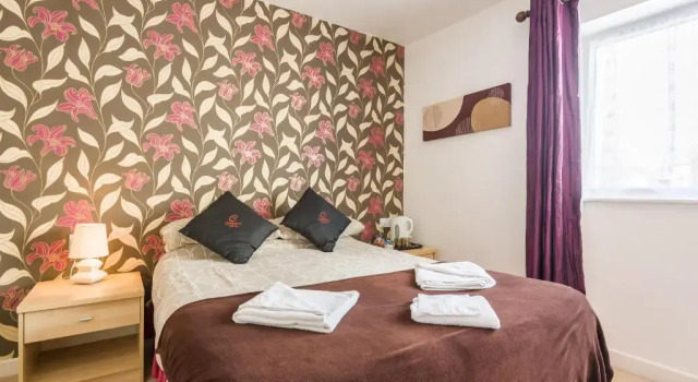 Двухместный номер Standard Canberra Hotel