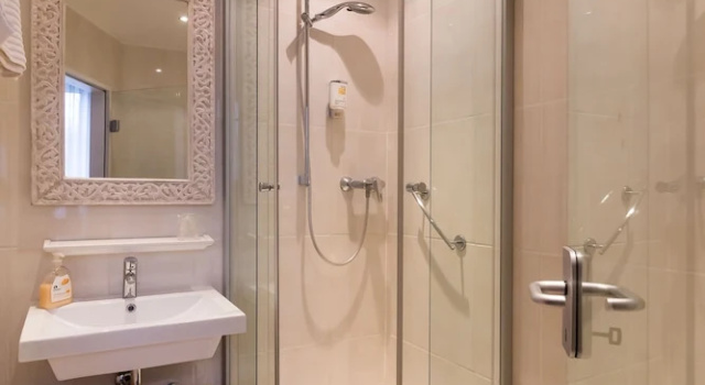 Номер Economy Thermen Hotel Bad Soden am Taunus