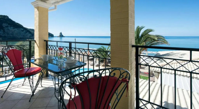 Студия с видом на море Sea Breeze Hotel & Apartments
