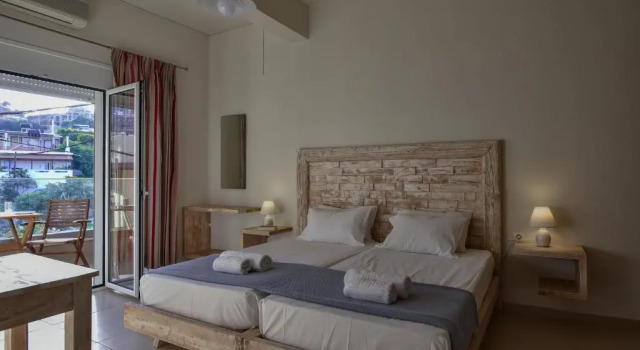 Студия Omnia Apartments