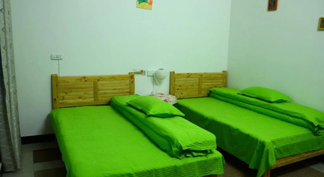 Flower Inn, Book Hotel Enshi Hubei