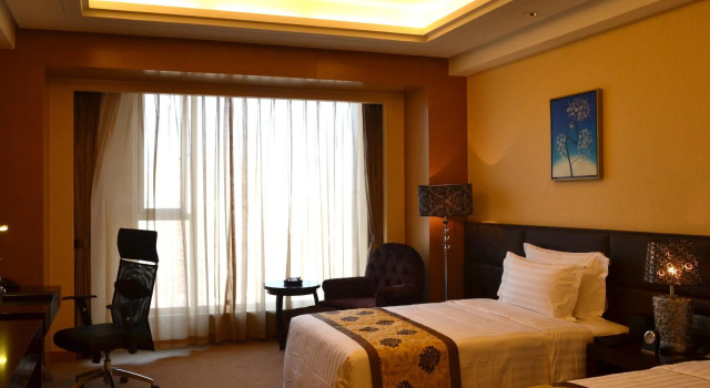 Двухместный номер Deluxe Days Hotel & Suites by Wyndham Hengan Chongqing