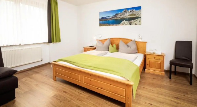 Apartment Hohe Tauern, Rezerwuj Apartament Hotele w Salzburg z parkingiem, Parking