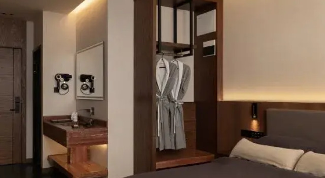 Четырёхместный люкс с видом на море Yunqi Dali Sea View Hotel