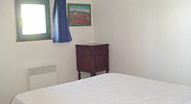 House With 2 Bedrooms in Allemagne-en-provence, With Furnished Garden, Забронировать Дом для отпуска Коттеджи Альмань-ан-Прованса, Коттедж