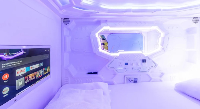 Capsule Inn