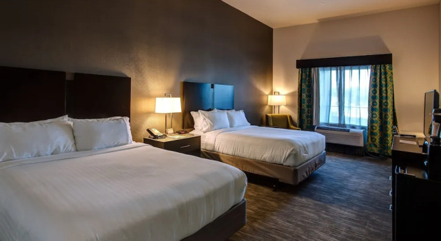 Четырёхместный люкс Holiday Inn Express & Suites Gatesville - N. Ft Hood by IHG