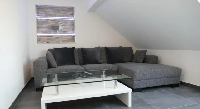 Апартаменты Deluxe Luxury Apartment Weingarten
