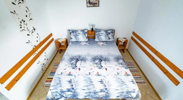 Gorgova Inn, Prenota Hotel Maliuc 