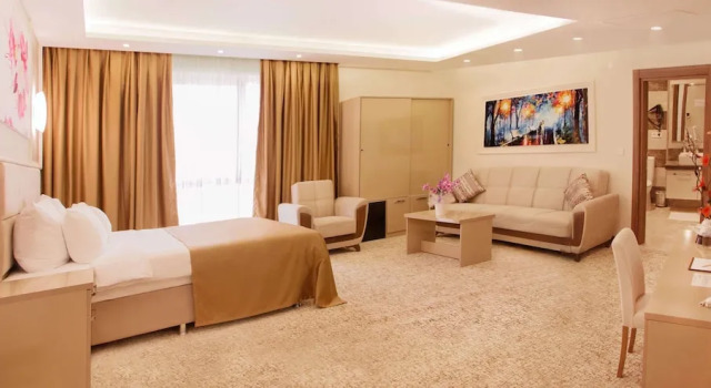 Люкс Comfort Goldhan Hotel