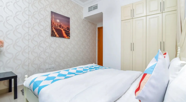 OYO Home 185 Marina Facing 2BHK, Забронировать Отель Дубай Эмират Дубай, рядом с Dubai Marina Yacht Club