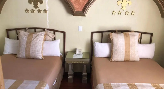 Четырёхместный номер Standard Hotel Elena