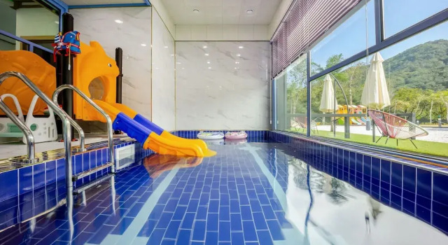 Вилла c 1 комнатой с балконом Pocheon Wuri Kids Poolvilla