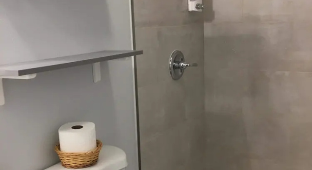Номер Comfort Rainier Guesthouse (Walk to Metro)