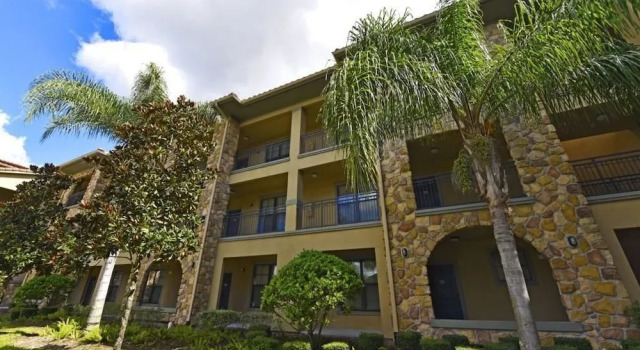 904 Bella Piazza Condo 4 Bedroom by Florida Star