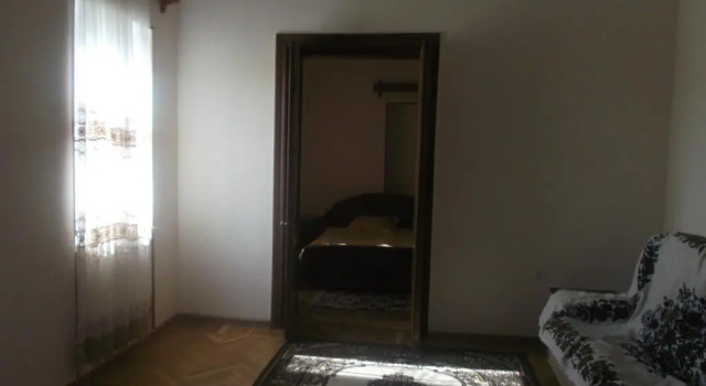 Stone House, Rezervovat Hotel Hotely v Imereti s parkováním, Parkování