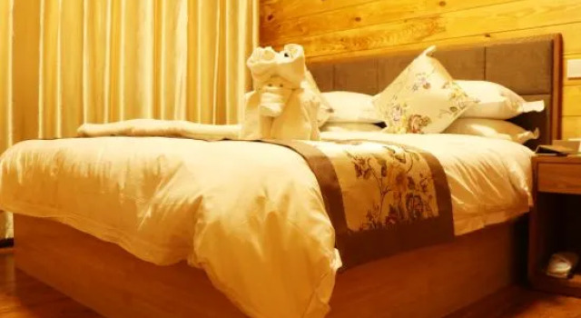 Люкс Deluxe Neyin Ancient City Forest Tribe Chalet Hotel