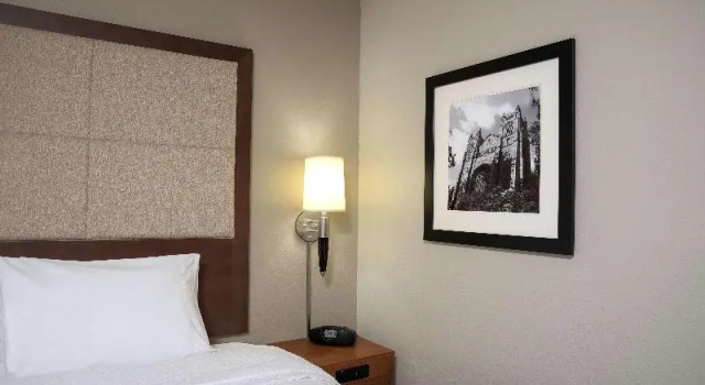 Студия Отель Ann Arbor North Inn