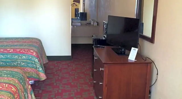 Номер Days Inn by Wyndham Elizabeth City