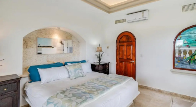 Lagoon & Beach Steps Away 5-bdrm Villa Elegancia, Prenota Villa Hotel a Quintana Roo con parcheggio, Parcheggio
