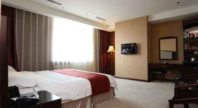 Haoyu Business Hotel, Rezerwuj Hotel Hotele w Liaoyang z parkingiem, Parking