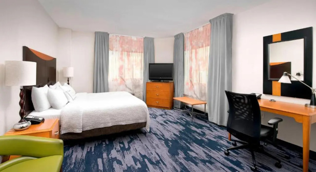 Номер Fairfield Inn & Suites by Marriott Miami Airport South