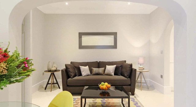 Апартаменты Queensgate Court Apartments
