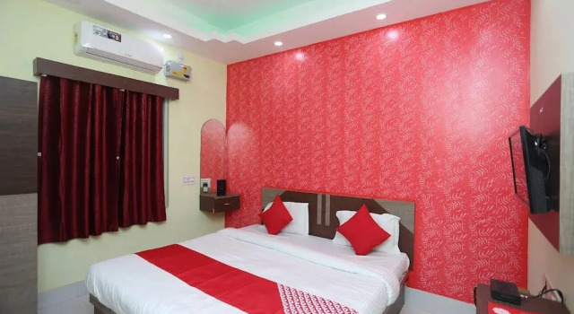 Hotel Savasi By OYO Rooms