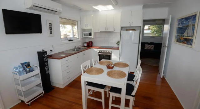 Sea-Esta @ Inverloch, Book Hotel Inverloch 