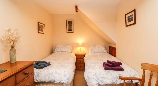 Crescent Cottage, Забронировать Дом для отпуска Отели Шотландских границ с парковкой, Парковка